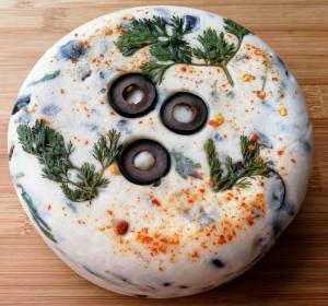 Olive-cilantro cheese 3